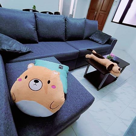 Jo-Rumah 3 Bedroom Apartment Jelutong Georgetown Penang Free Wifi מראה חיצוני תמונה