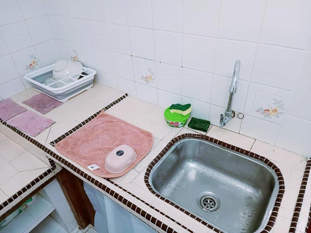 Jo-Rumah 3 Bedroom Apartment Jelutong Georgetown Penang Free Wifi מראה חיצוני תמונה